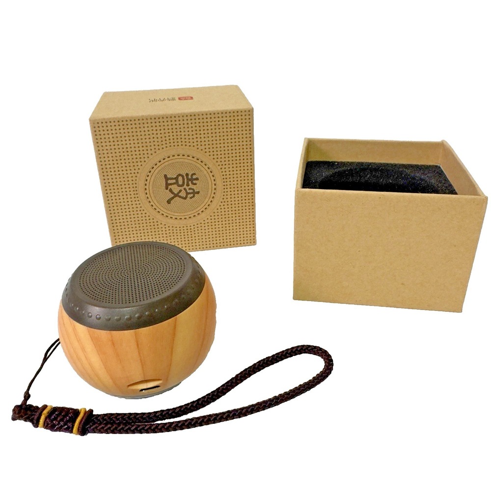 Action Wooden Portable Speaker with Handle Small Portable Bluetooth Speakers